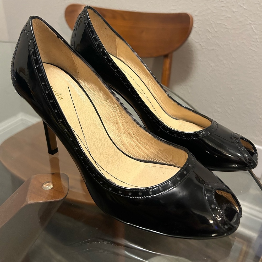 Kate Spade Giselle Oxford Patent Leather Peep Toe Heels Sz 8